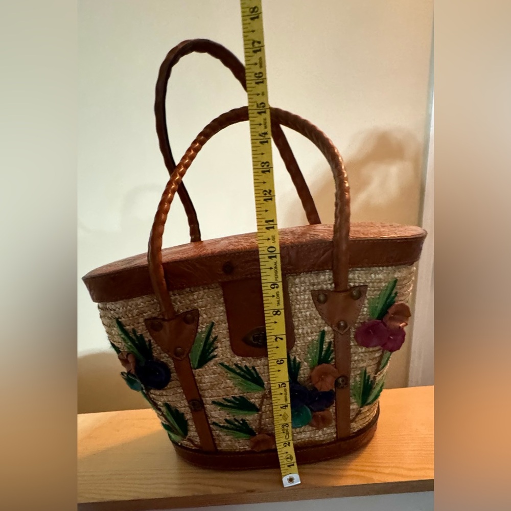 ✨ Patricia Nash Straw Wicker Tote – Preloved & Unique ✨ - Picture 3 of 14
